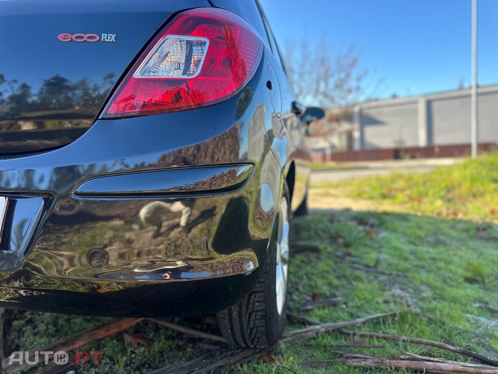 Opel Corsa 1.2 Enjoy S/S