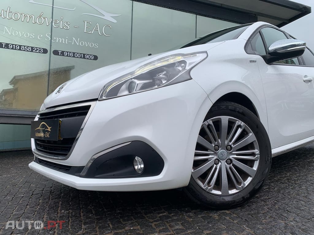 Peugeot 208 1.2 PureTech Style