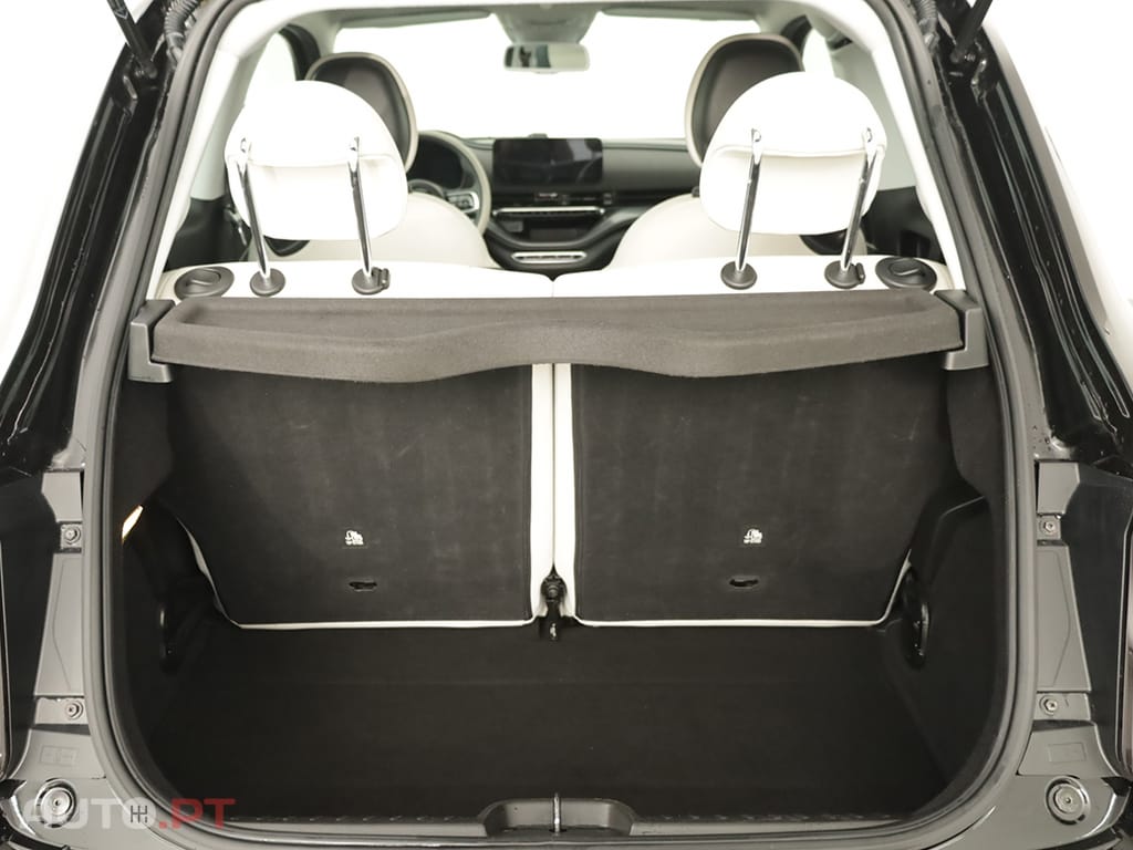 Fiat 500 500e 3+1 42 kWh Novo 500