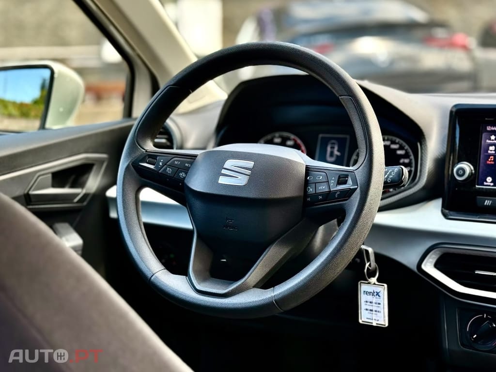 SEAT Ibiza 1.0 TSI Style — fotografia 11