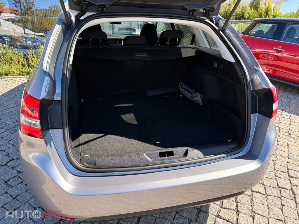 Peugeot 308 SW 1.5 BlueHDi Style