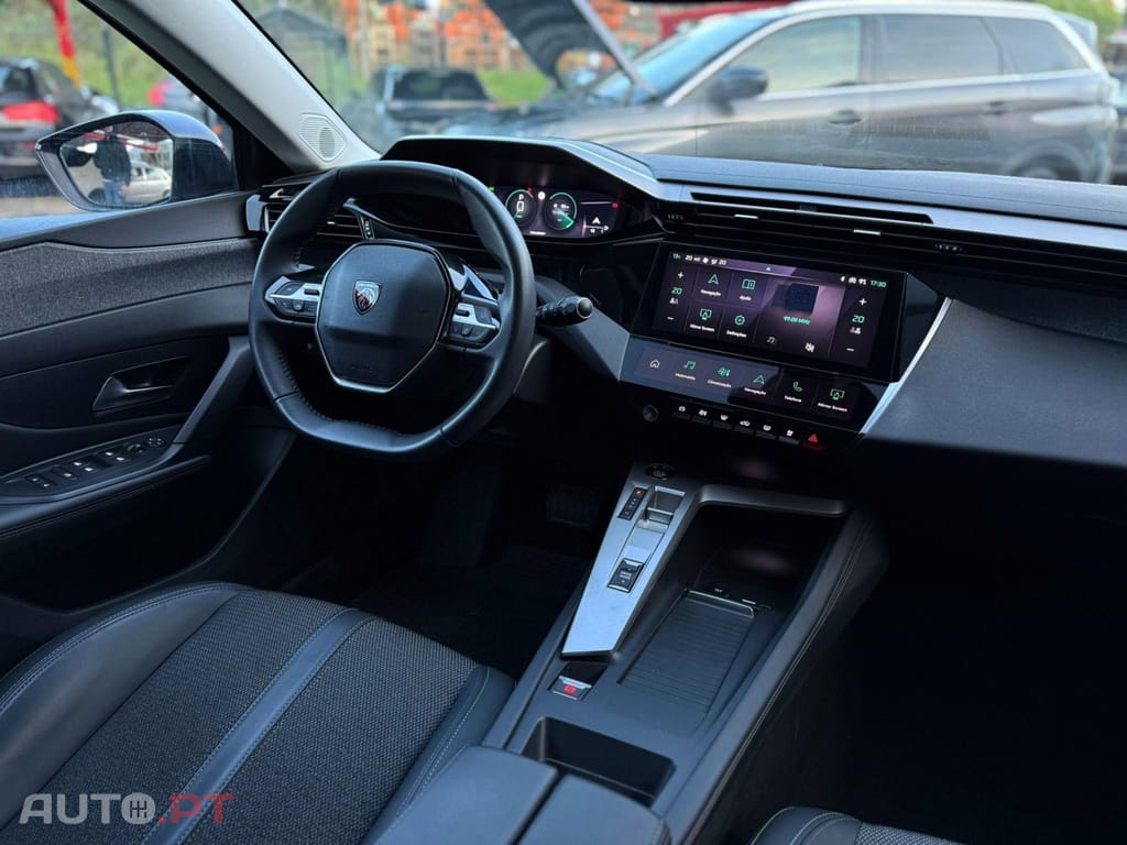 Peugeot 308 SW BlueHDi 130 EAT8 Allure Pack