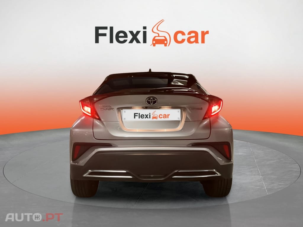 Toyota C-HR 2.0 Hybrid Square Collection