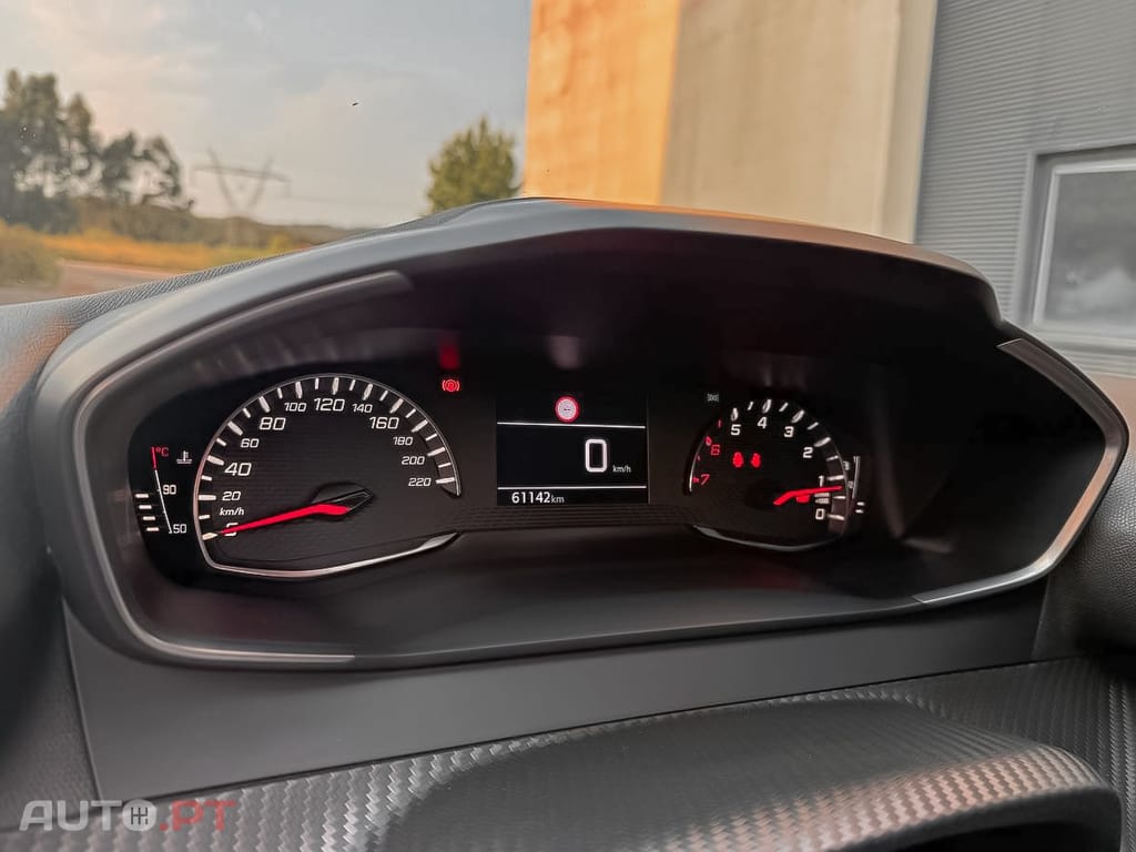 Peugeot 208 PureTech 100 Style
