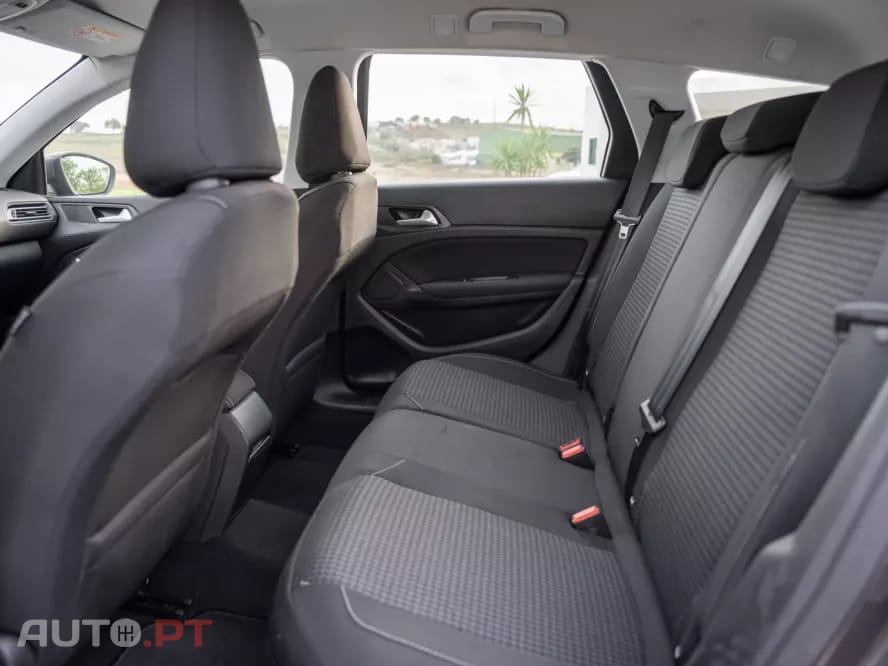 Peugeot 308 SW 1.5 BlueHDi Active EAT8