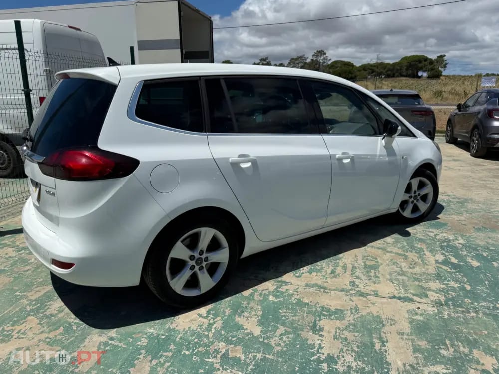 Opel Zafira 1.6 CDTi Cosmo