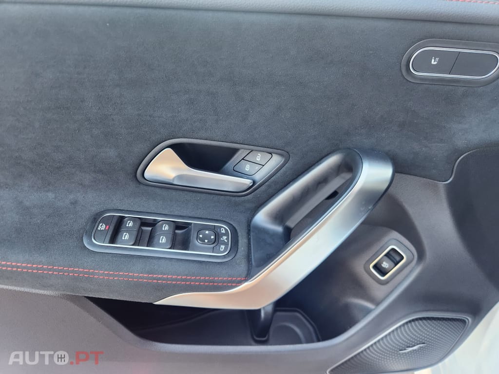 Mercedes-Benz CLA 200 d Shooting Brake 8G-DCT AMG Line