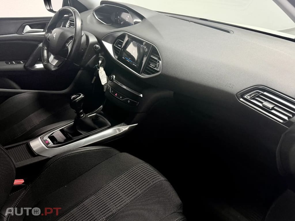 Peugeot 308 BlueHDi FAP 130 Stop & Start Active Pack