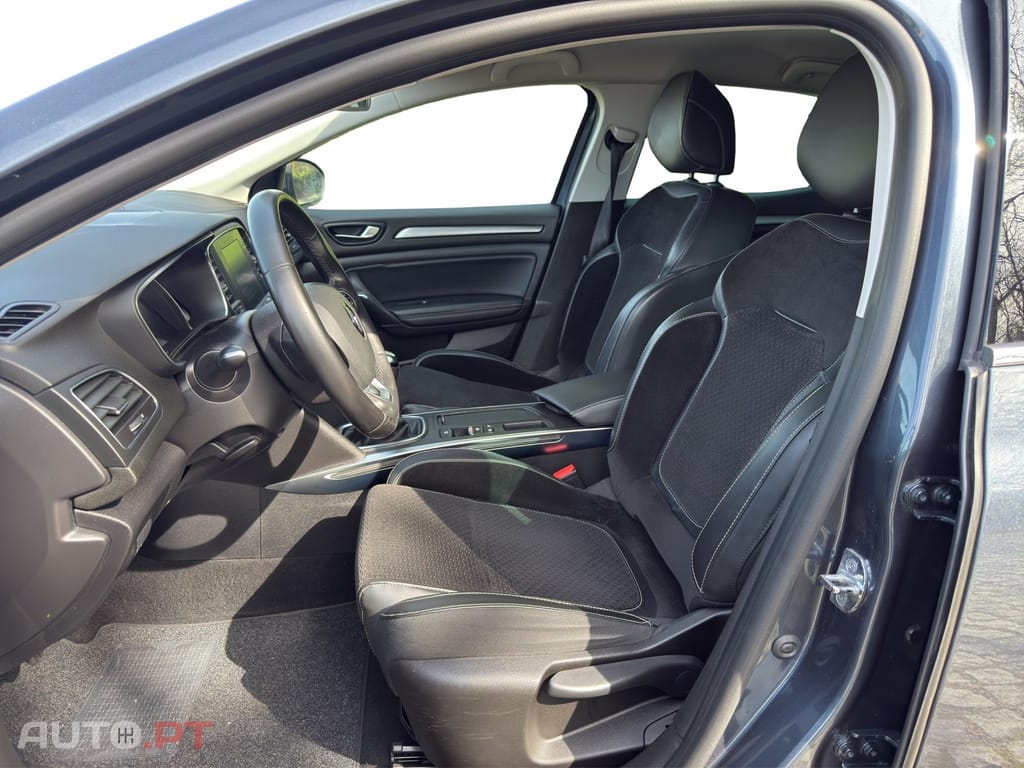Renault Mégane 1.5 Blue dCi Intens