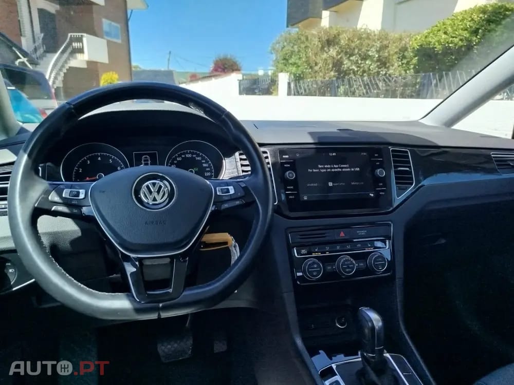 Volkswagen Golf 1.0 TSI OPF DSG Comfortline