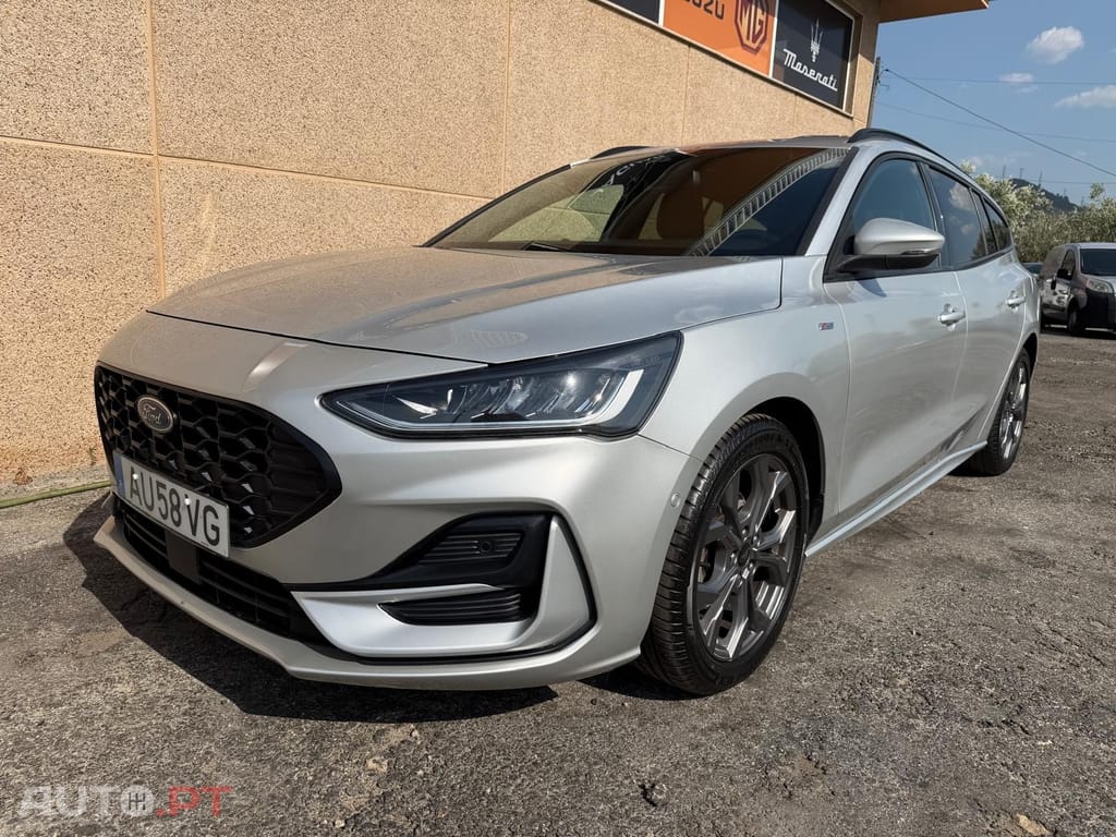 Ford Focus SW 1.0 EcoBoost MHEV ST-Line X