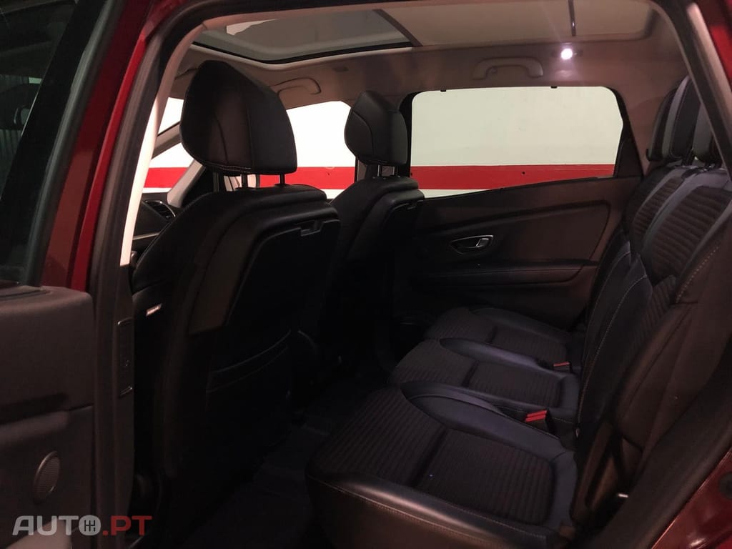 Renault Grand Scénic 1.7 Blue dCi Bose Edition EDC