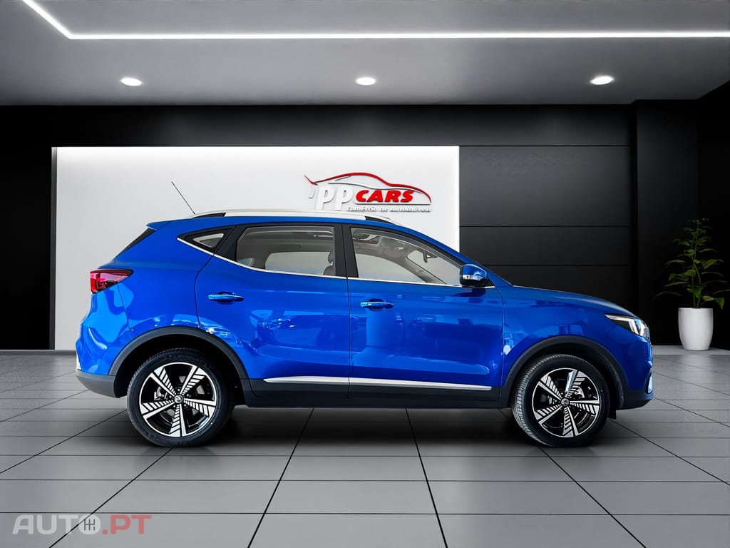 MG ZS 44.5 kWh Luxury