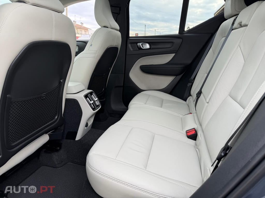 Volvo XC40 2.0 T4 Inscription