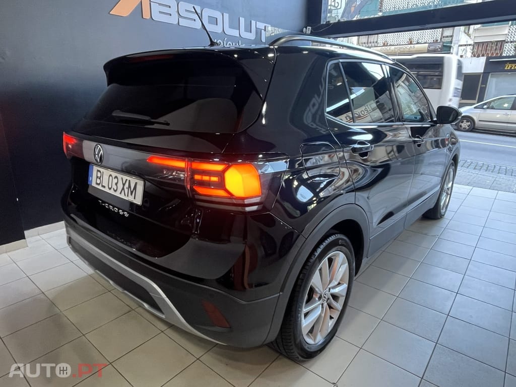 Volkswagen T-Cross 1.0 TSI Urban DSG