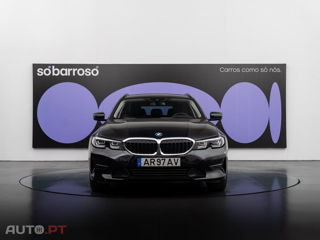 BMW 330 e Auto