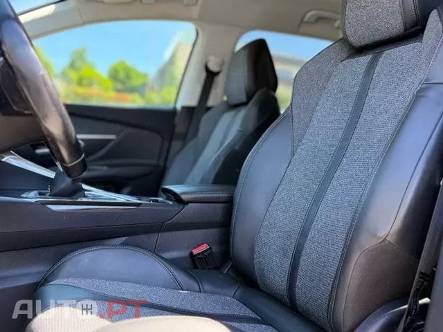 Peugeot 3008 1.5 BlueHDi Allure