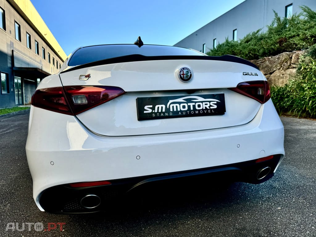 Alfa Romeo Giulia 2.2 D Veloce Q4 AT8