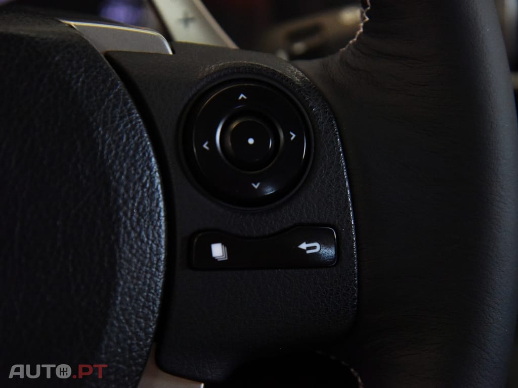 Lexus IS Executive — fotografia 16