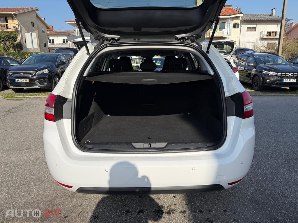 Peugeot 308 SW 1.6 BlueHDi Style