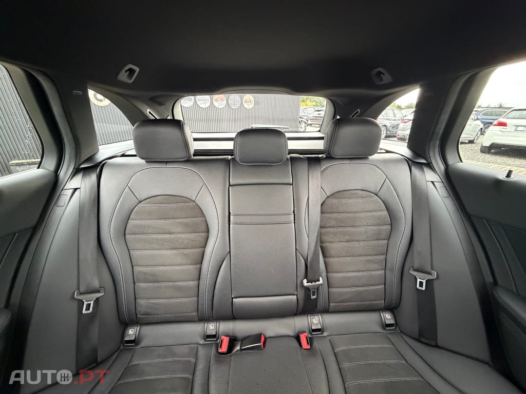 Mercedes-Benz C 300 de T 9G-TRONIC AMG Line
