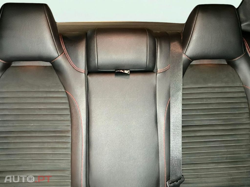 Mercedes-Benz CLA 220 D AMG Line Aut