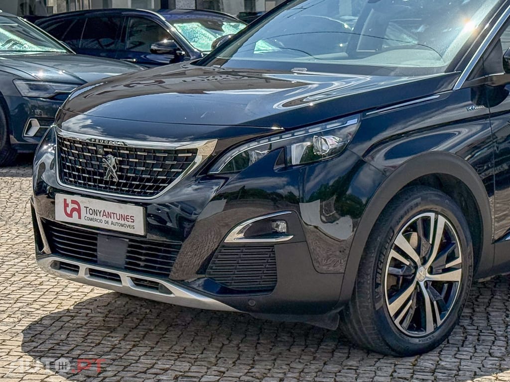 Peugeot 3008 1.6 Hybrid Allure e-EAT8