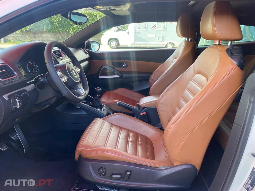 Volkswagen Scirocco 2.0 TDi