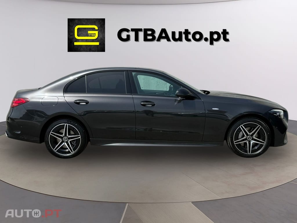 Mercedes-Benz C 300 de AMG Line I.V.A DEDUTIVEL 