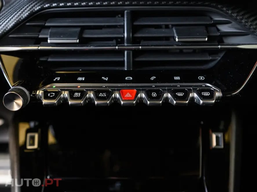 Peugeot E-2008 50 kWh GT Pack