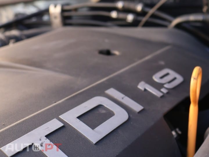 Audi A4 Avant 1.9 TDI Attraction