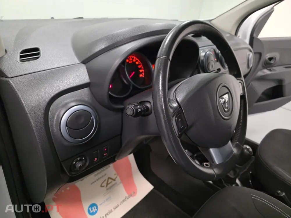 Dacia Lodgy 1.2 STEPWAY