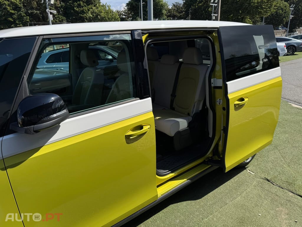 Volkswagen Id. Buzz Pro