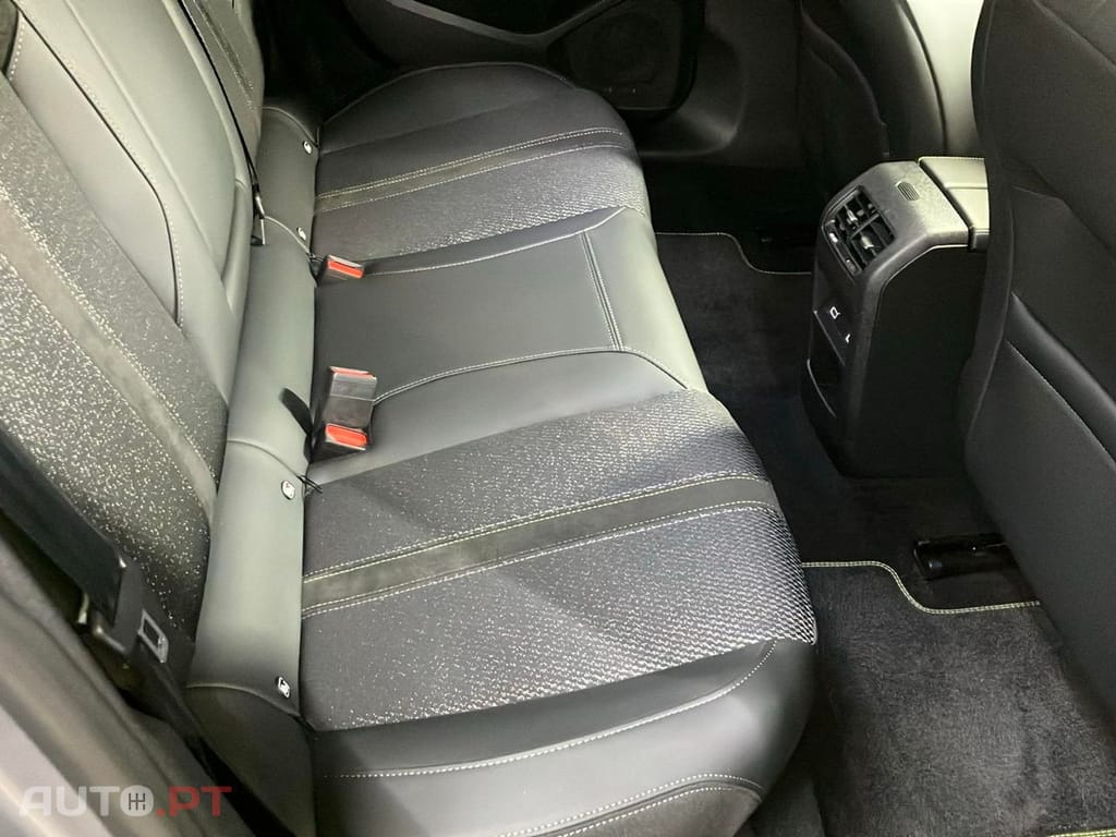 Peugeot 308 1.6 Hybrid GT Pack e-EAT8