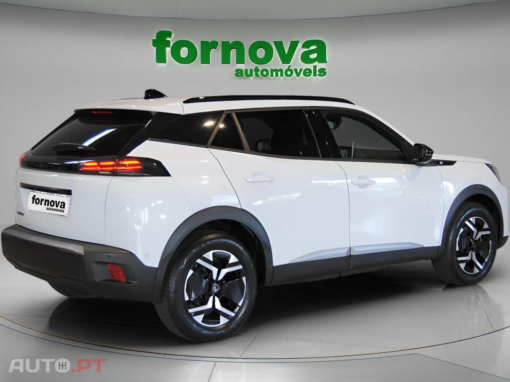 Peugeot E-2008 50 kWh Allure Pack