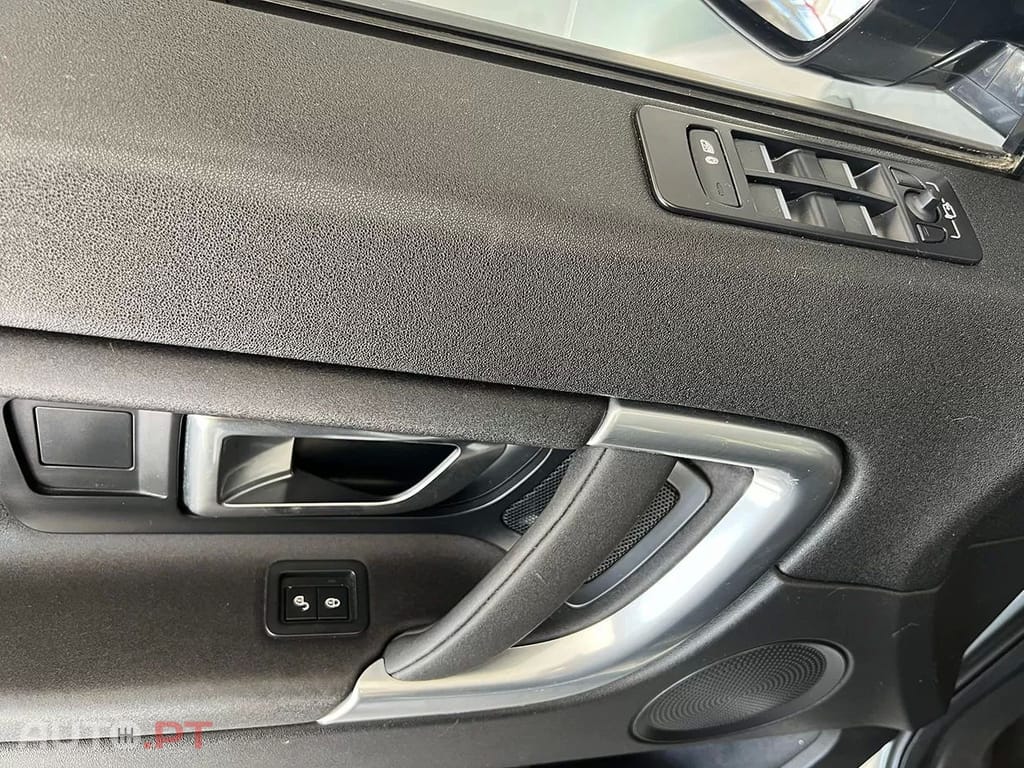 Land Rover Discovery Sport 2.0 D AWD