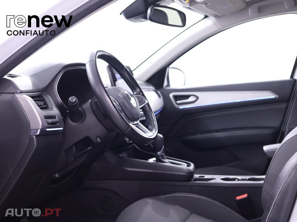 Renault Arkana 1.6 E-tech 145CV Intens — fotografia 14