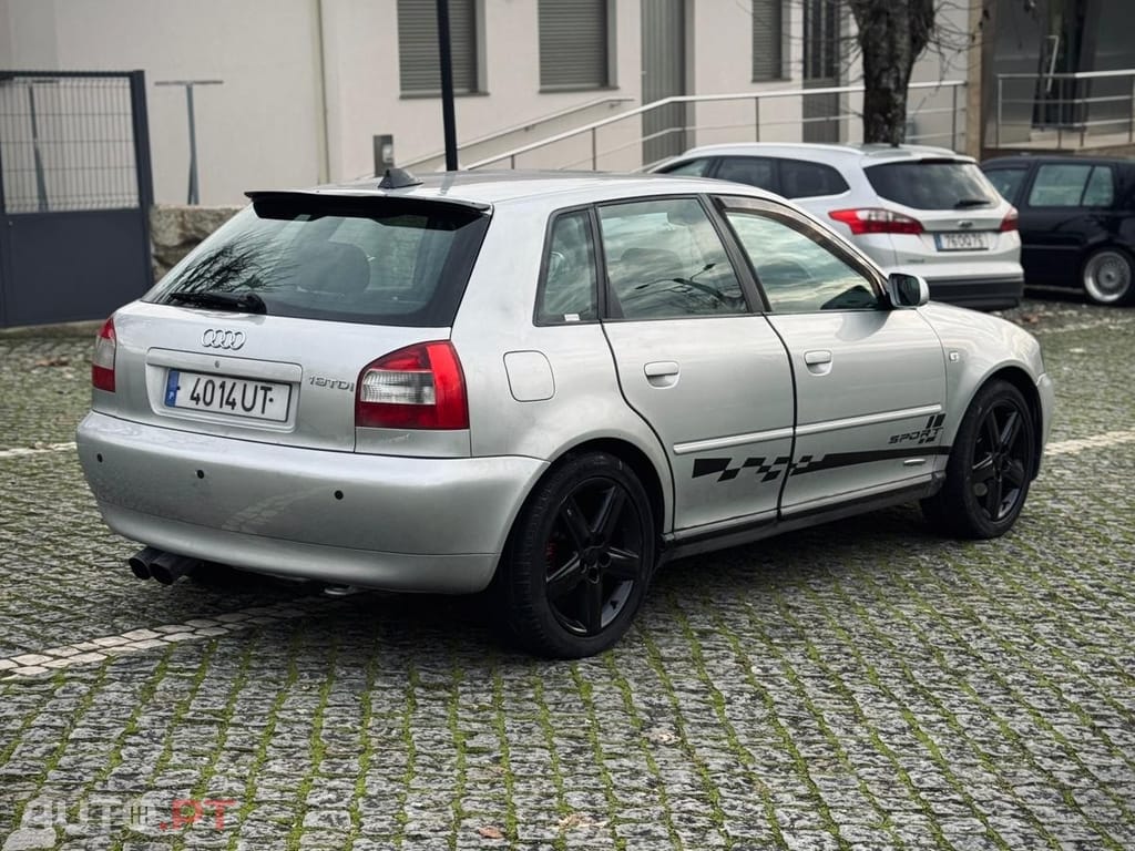 Audi A3 1.9 TDi Sport 17