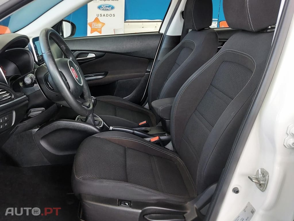 Fiat Tipo 1.3 M-Jet Lounge