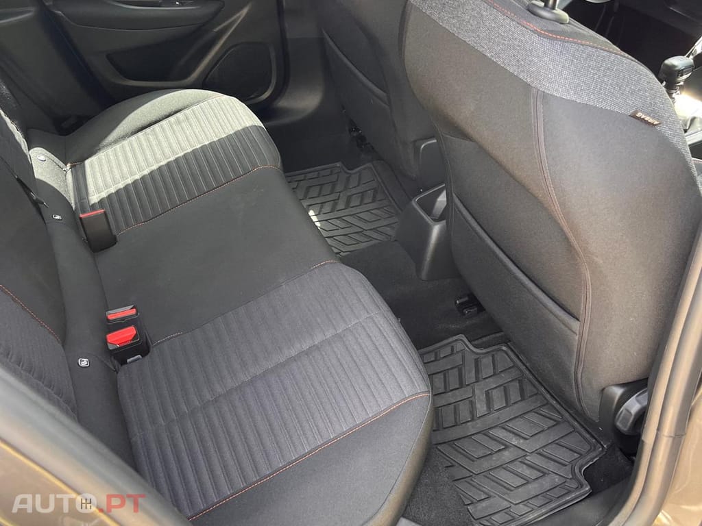 Peugeot 208 1.2 PureTech Active Pack