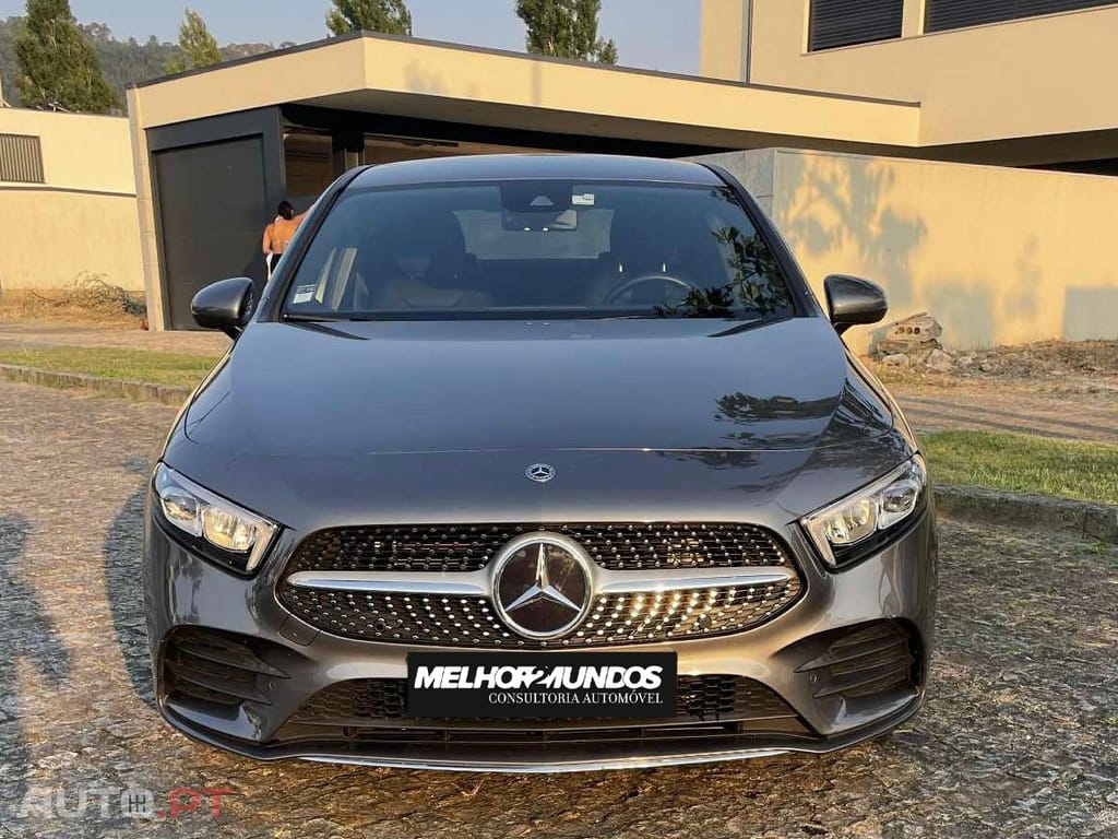 Mercedes-Benz A 250 e AMG Line