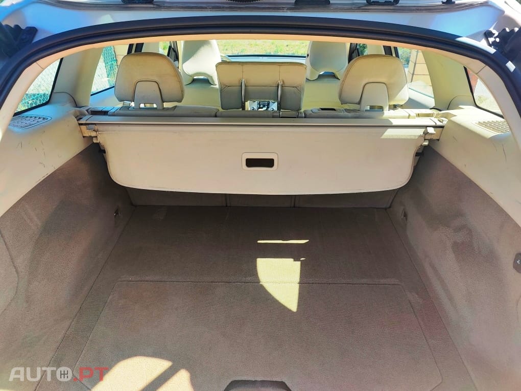 Volvo XC60 2.0 Momentum 164cv / 149  mês
