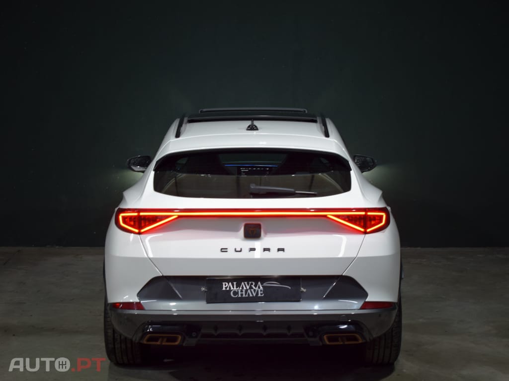 Cupra Formentor 1.4 Hybrid -Teto Panoramico e de abrir