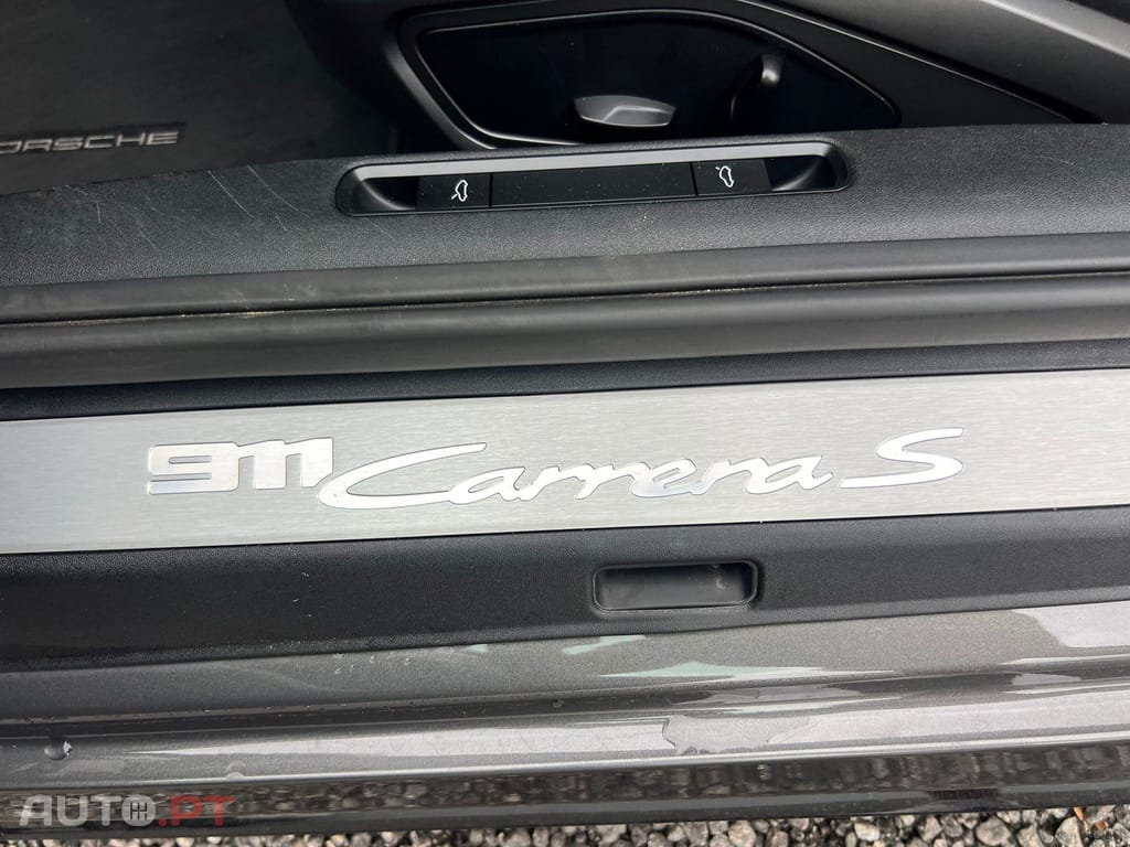 Porsche 911 Carrera 2 S PDK