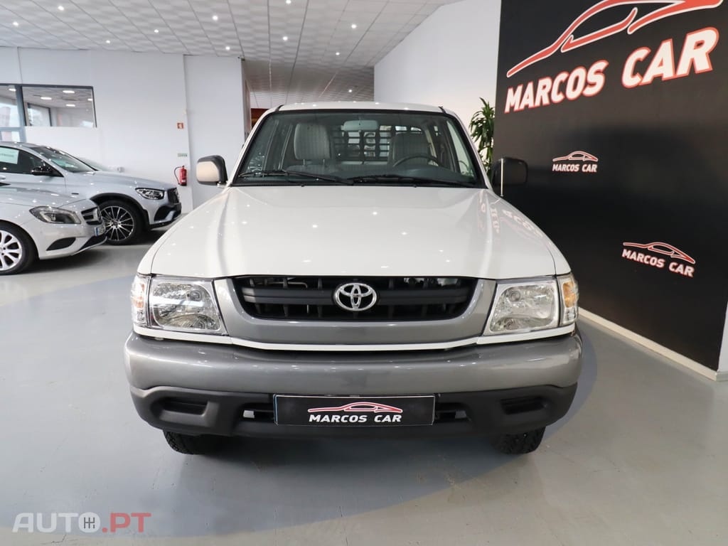 Toyota Hilux 2.5 D4-D CD CM