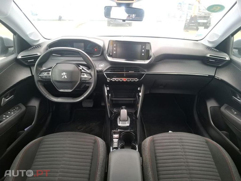 Peugeot E-208 50 kWh Active