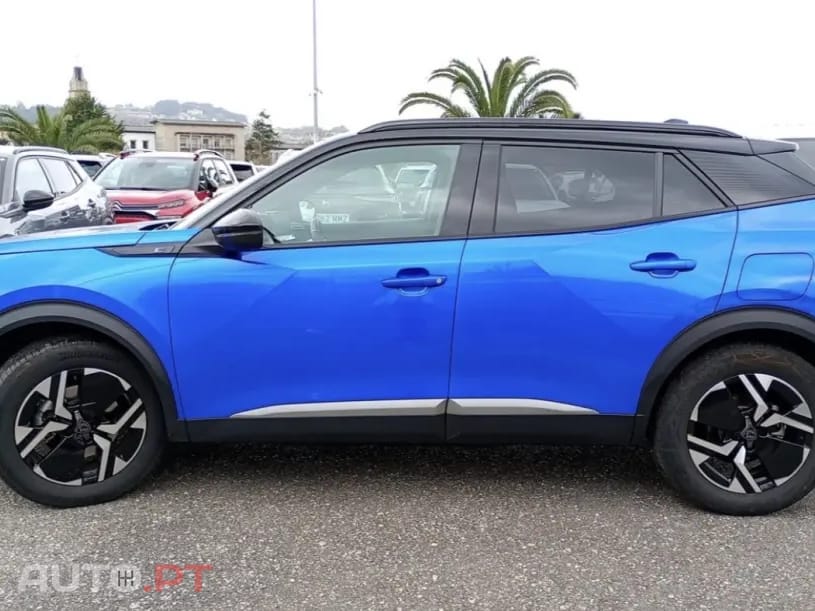 Peugeot E-2008 54 kWh GT