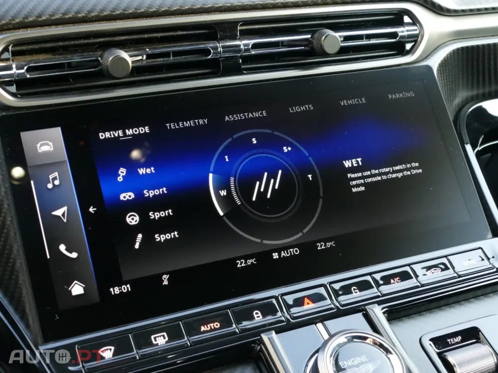 Aston Martin Vantage Coupé V8