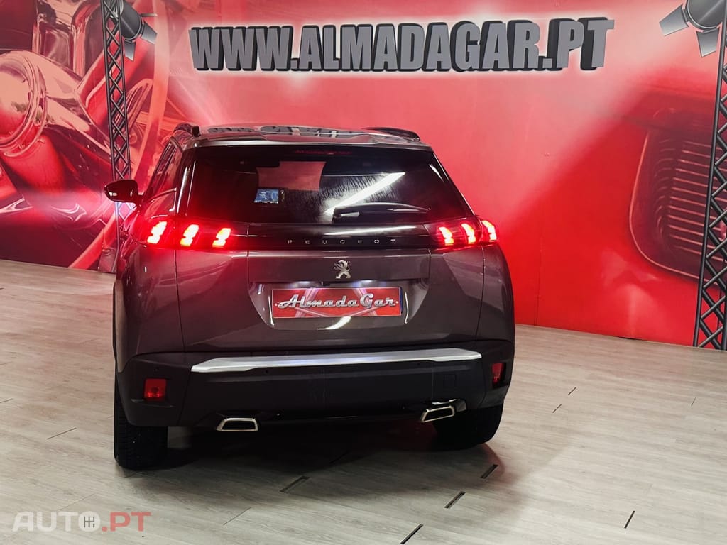 Peugeot 2008 1.2 PureTech Allure Pack