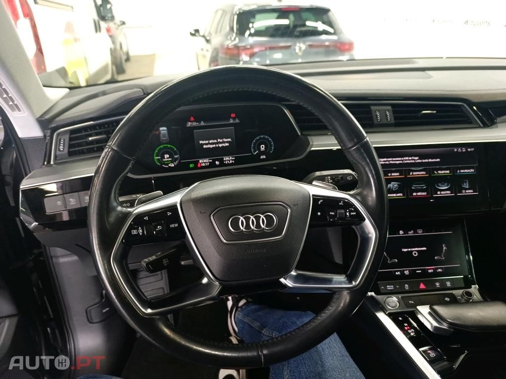 Audi E-Tron 55 quattro